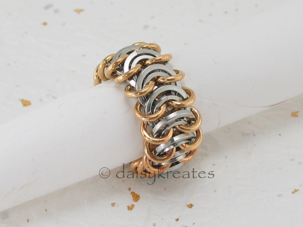 vertebrae_finger_ring_ssteel_j