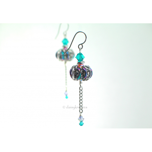 Genie Bottle earrings in anodized niobium, stainless steel, Swarovski crystals