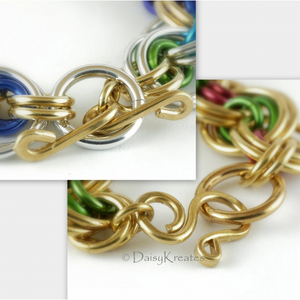 Clasp options offered, both handmade in DaisyKreates' original design