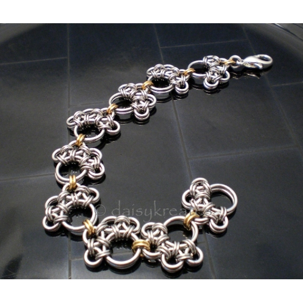 Paw Prints Chainmaille Bracelet with Mixed Metals