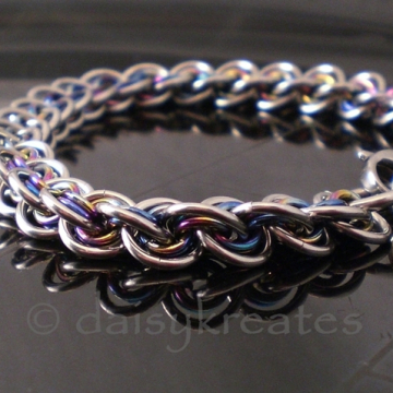 3x3 Wave Bracelet